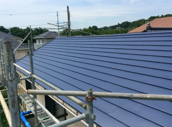 ディーズルーフィングで葺きかえた屋根